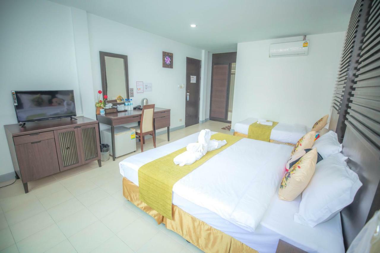 فندق باتونج سينو هاوس Patong المظهر الخارجي الصورة